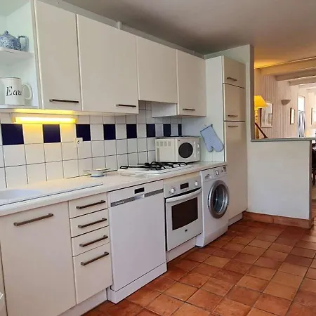 Maison De Pays Avec Etage * La Couarde-sur-Mer